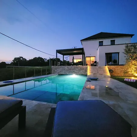 Croisette Villa Pruille-le-Chetif